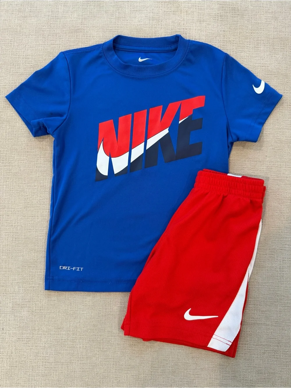 Boys Nike Dri-FIT Performance Set - Size 5